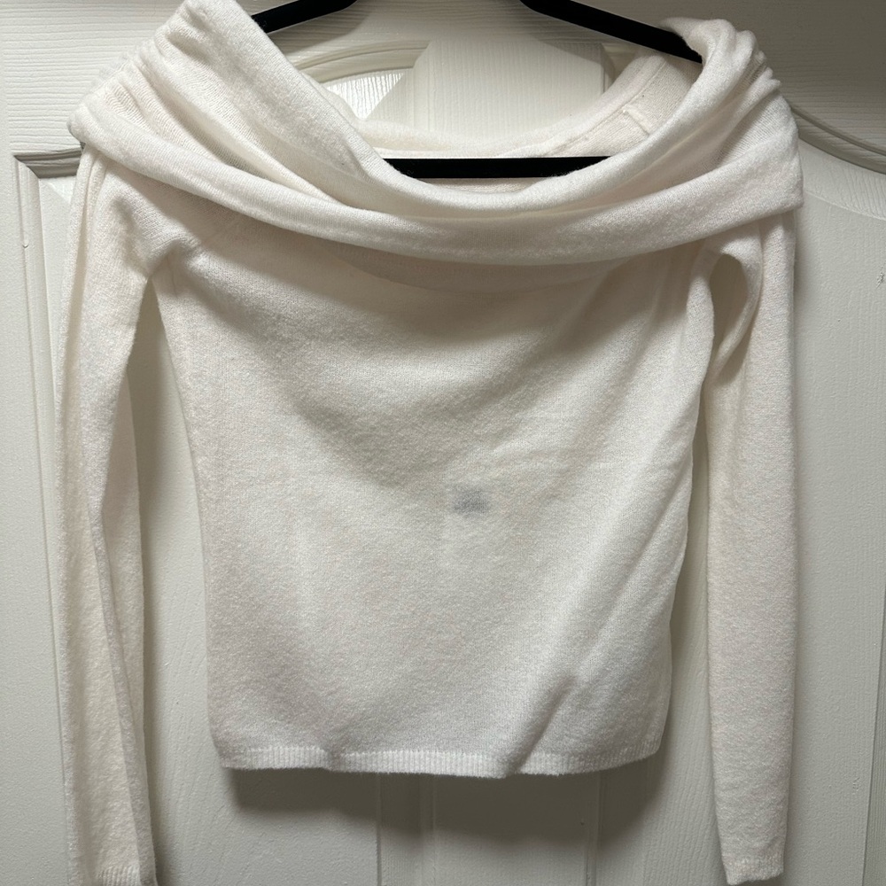 Abercrombie & Fitch Cream Off-Shoulder Sweater